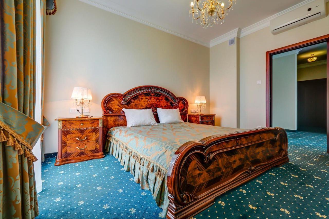 Parisel Palace Centrum Konferencyjno-Wypoczynkowe Klimki Pod Lukowem Extérieur photo